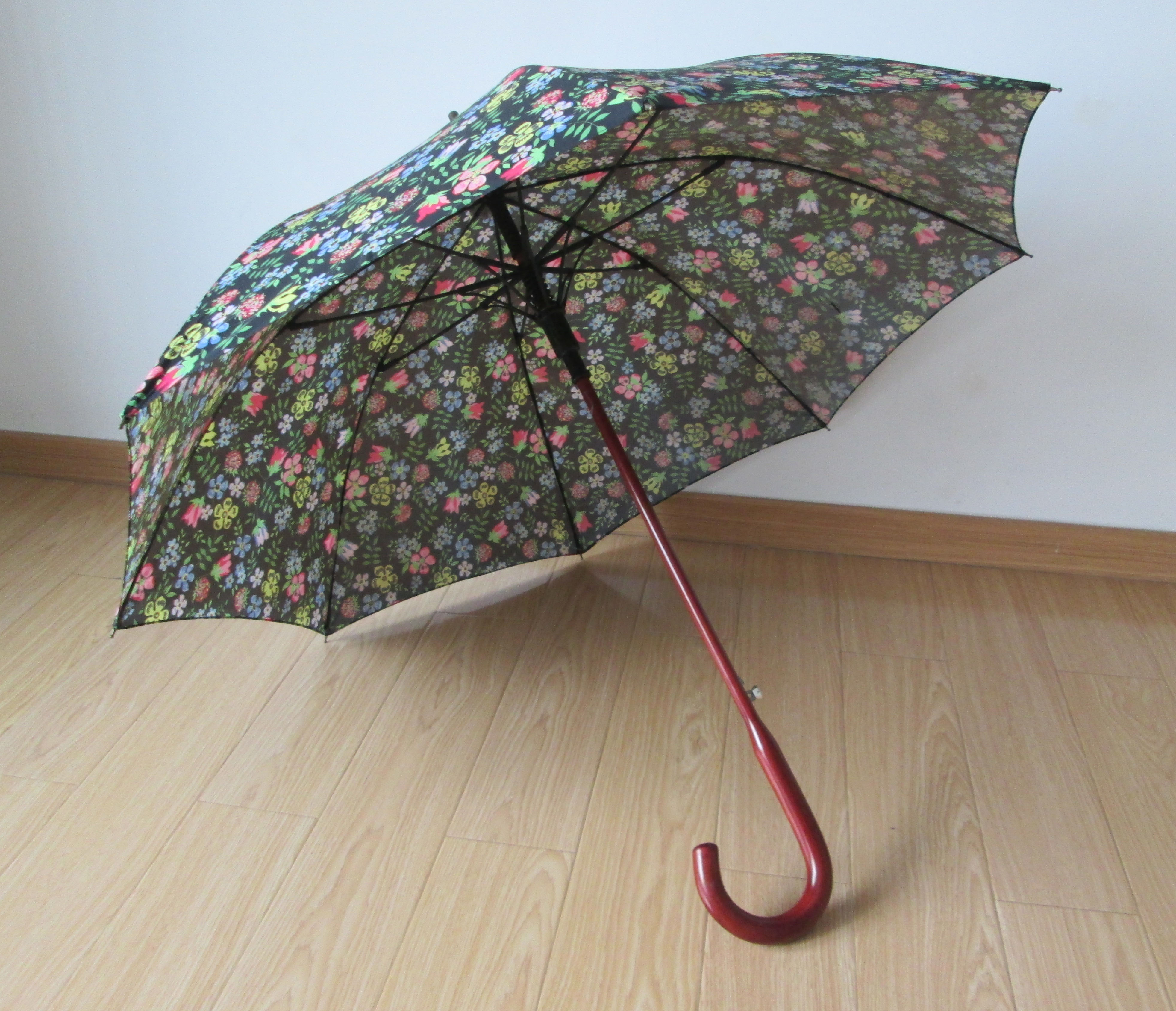 Solid wood shaft umbrella-MWU002