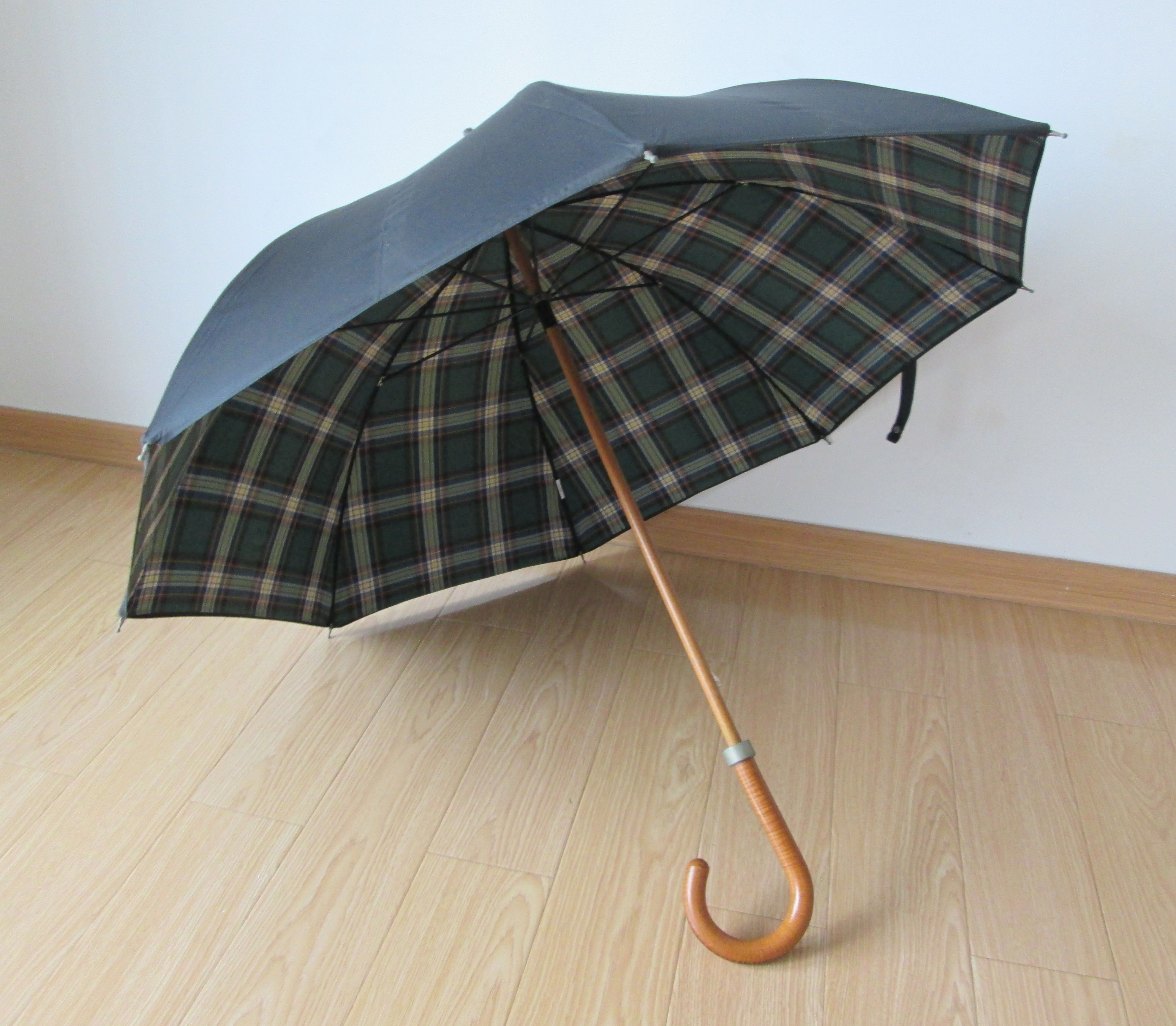 Solid wood shaft umbrella-MWU006