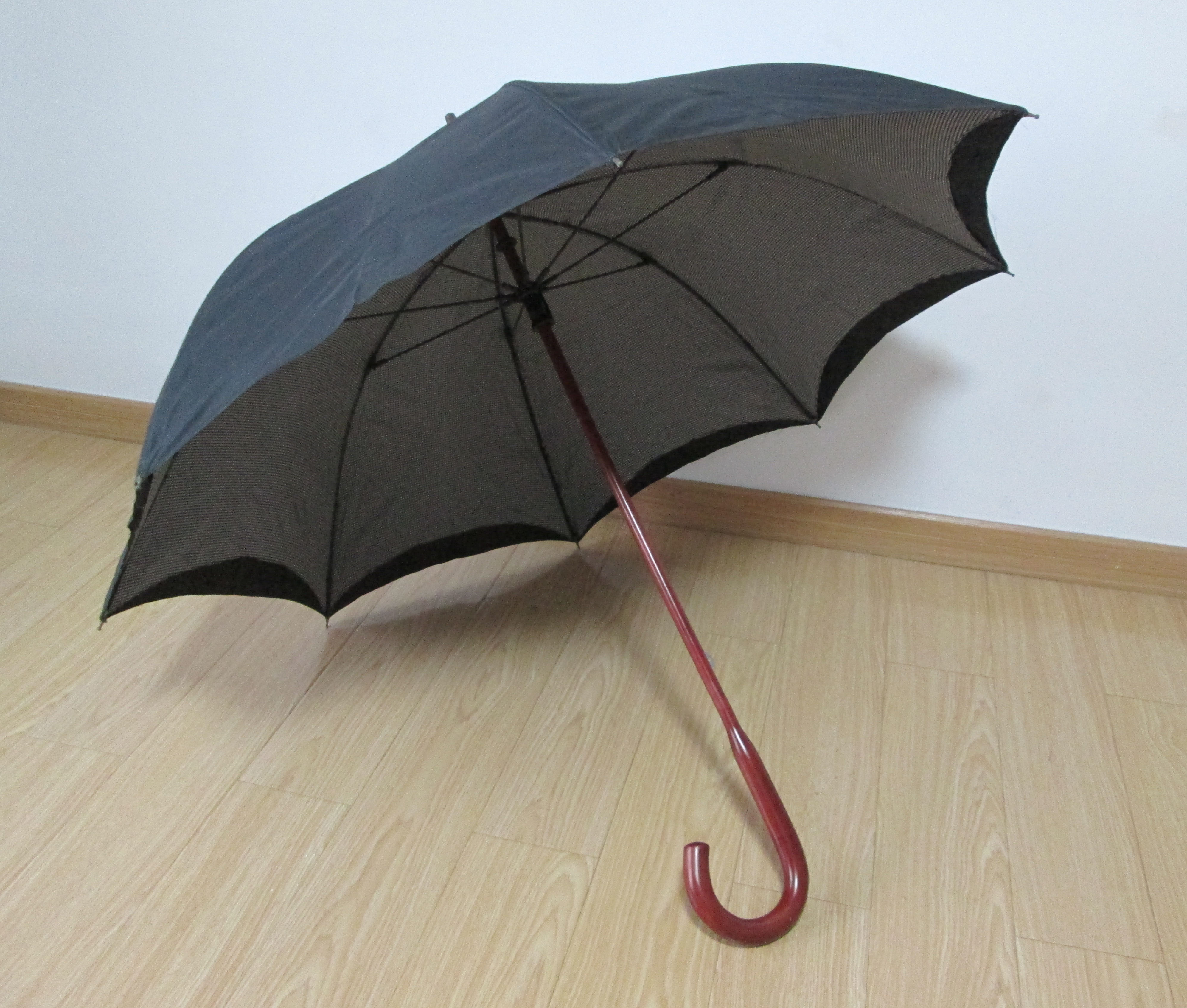 Solid wood shaft umbrella-MWU007